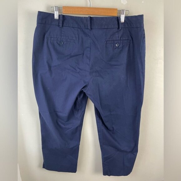 Talbots Pants Womens 14P Blue Capri Chelsea Cropped Stretch Chino Career - Picture 2 of 11